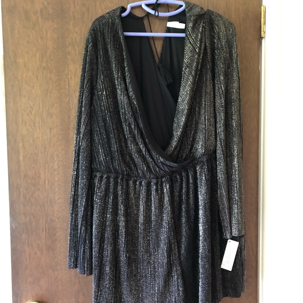 Black and gold glitter romper NWT